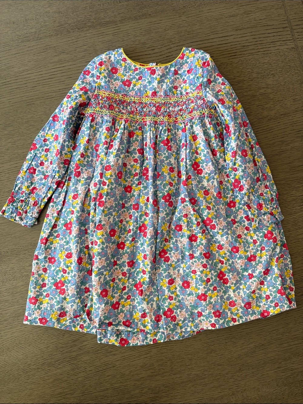 Mini Boden Floral Smocked Girl Long Sleeve Dress Sz 5-6Y